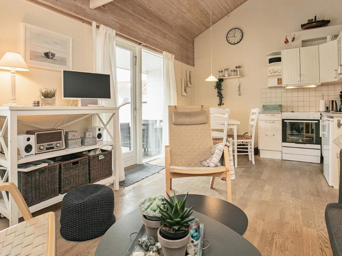 4 Person Holiday Home In R Sk Bing Ærøskøbing Buitenkant foto